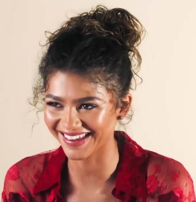 Zendaya_for_British_Vogue_in_2021_-_03