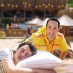 Lipton Ice Tea yeni marka yüzü Sarp Apak ile serinletecek