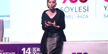 dr-aysegul-coruhlu-uzun-ve-saglikli-yasamak-mumkun.jpg