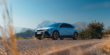 surus-dinamikleriyle-unlu-hyundai-ioniq-5-n-simdi-turkiyede.jpg