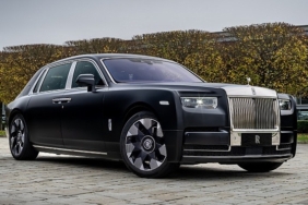 rolls-royce-phantomdan-100-yilina-ozel-ejderha-temasi.jpg