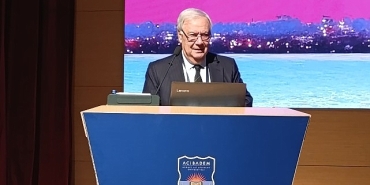 yapay-zeka-ve-genetik-gelismeler-beyin-cerrahisinin-rotasini-belirliyor.jpg
