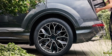 alman-auto-zeitung-continental-premiumcontact-7yi-oneriyor.jpg