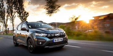 dacia-sandero-stepway-b-suv-segmentinde-zirvede.jpg