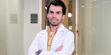 ekran-suresi-otizmli-cocuklarin-gelisimi-icin-risk-faktoru.jpg