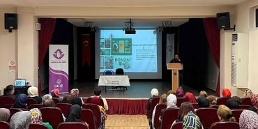 golcuklu-kadinlara-en-iyi-narkotik-polisi-anne-semineri.jpg