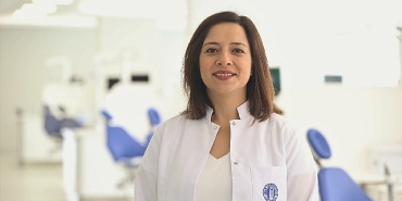 dis-sikma-ve-gicirdatma-en-cok-genclerde-goruluyor.jpg