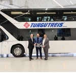 man-turkiyedeki-ilk-cift-katli-otobus-teslimatini-turgutreis-group-turizme-yapti.jpg