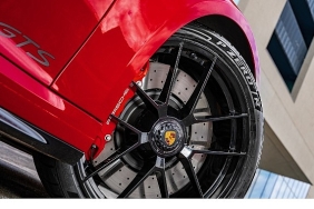 pirelli-ilk-hibrit-motorlu-yeni-porsche-911-gtsnin-ekipmani-oldu.jpg