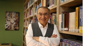 prof-dr-nevzat-tarhan-uyku-bedeni-ruya-ise-ruhu-dinlendirir.jpg