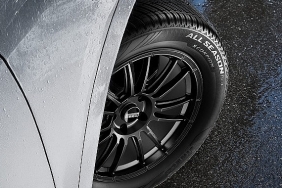 pirelli-odullu-cinturatonun-ozelliklerini-tasiyan-ve-suvlar-icin-gelistirilen-yeni-scorpion-all-season-sf3-lastigini-tanitti.jpg
