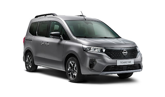 1-899-000-tlden-baslayan-fiyatlarla-nissan-qashqai.jpg