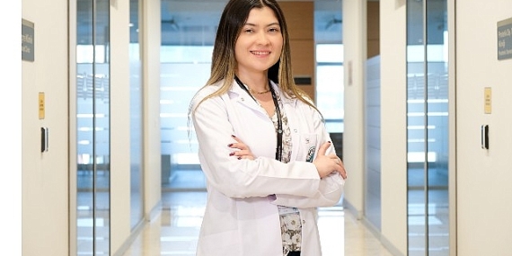dis-rengi-saglik-hakkinda-ipuclari-veriyor.jpg