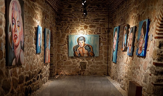 iz-ile-dus-arasinda-bir-yer.jpg