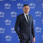 esarj-auto-ozelligi-ile-tek-adimda-kolay-ve-guvenli-sarjlanma-yeniligi.jpg
