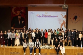 2-kadinlarda-saglik-ve-fizyoterapi-kongresinde-pelvik-taban-sagligi-ve-menopoz-ele-alindi.jpg