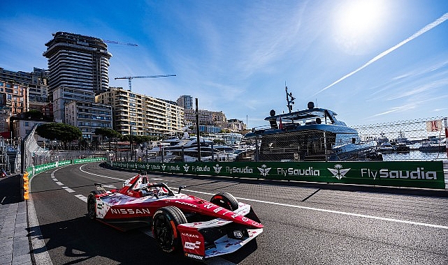 nissan-formula-e-takimi-2019dan-bu-yana-ilk-kez-sanyaya-donuyor.jpg