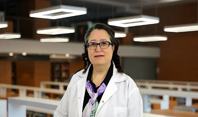 prof-dr-hulya-ensari-bagimlilik-bir-irade-sorunu-degil-biyopsikososyal-bir-hastaliktir.jpg