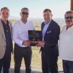 kamil-koc-ve-mercedes-benz-turk-bir-asirlik-basariyi-beraber-dikilen-fidanlar-ile-olumsuzlestirdi.jpg