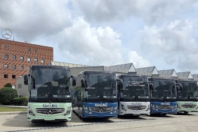modelsan-5-yeni-mercedes-travego-yatirimiyla-kamil-koc-filosuna-guc-katti.jpg