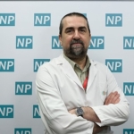 aynadaki-kisi-bile-yabanci-gelebiliyor.jpg