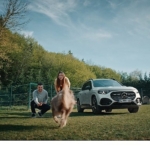 mercedes-benz-turkiye-ve-hacikodan-kopeklere-ozel-guvenli-yolculuk-filmi-ilk-yolculuk.jpg