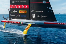 pirelli-luna-rossanin-lastikleri-oluyor.jpg