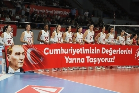 Aras Kargo Spor Kulübü, Sultanlar Ligi’nde Cumhuriyet Bayramı Coşkusunu Parkeye Taşıdı