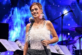 Yıldız Tilbe, Kıbrıs’ta 2 bin davetliye unutulmaz bir gece yaşattı!